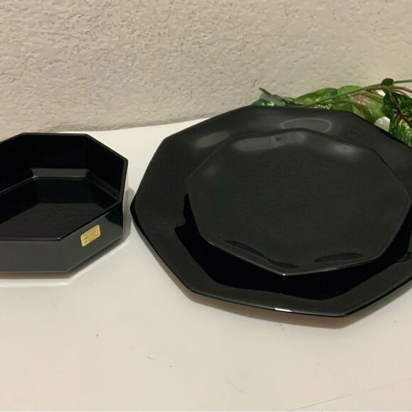 Arcoroc Octime France Black Octagon LOT 1 Bowl 1 dinner  1 salad plate G1 - Picture 5 of 6